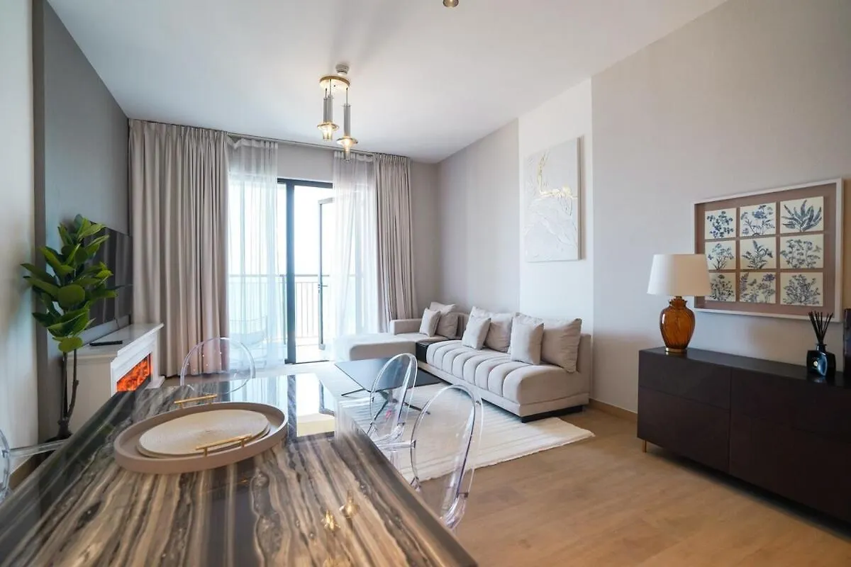 Sea View L Port De Lamer L Next To Beach L Perfect For 4 Dubai